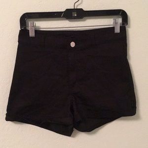 H&M high waisted black shorts